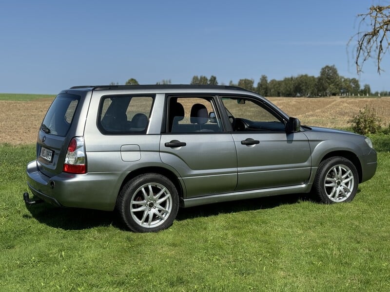 Photo 2 - Subaru Forester II 2006 y