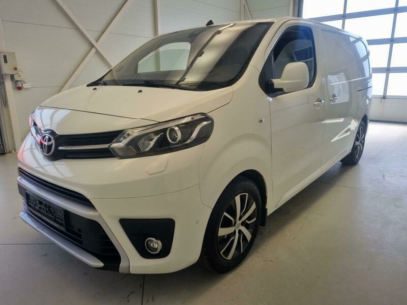 Toyota Proace 2.0D 180HK MEDIUM/DO 2.0 2017 г