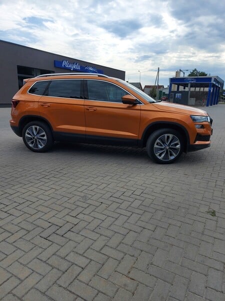 Photo 2 - Skoda Karoq 2022 y Off-road / Crossover