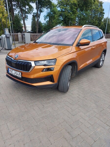 Photo 3 - Skoda Karoq 2022 y Off-road / Crossover