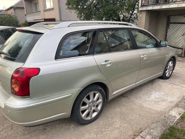 Nuotrauka 3 - Toyota Avensis II D-4D Sol 2005 m