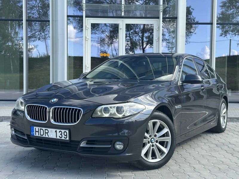 Photo 3 - Bmw 520 2014 y Sedan