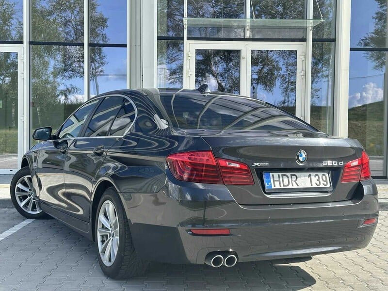 Photo 6 - Bmw 520 2014 y Sedan