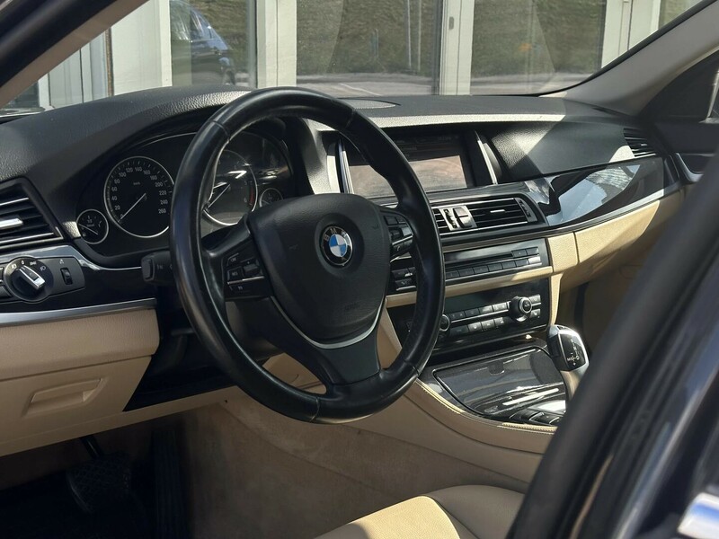 Photo 7 - Bmw 520 2014 y Sedan