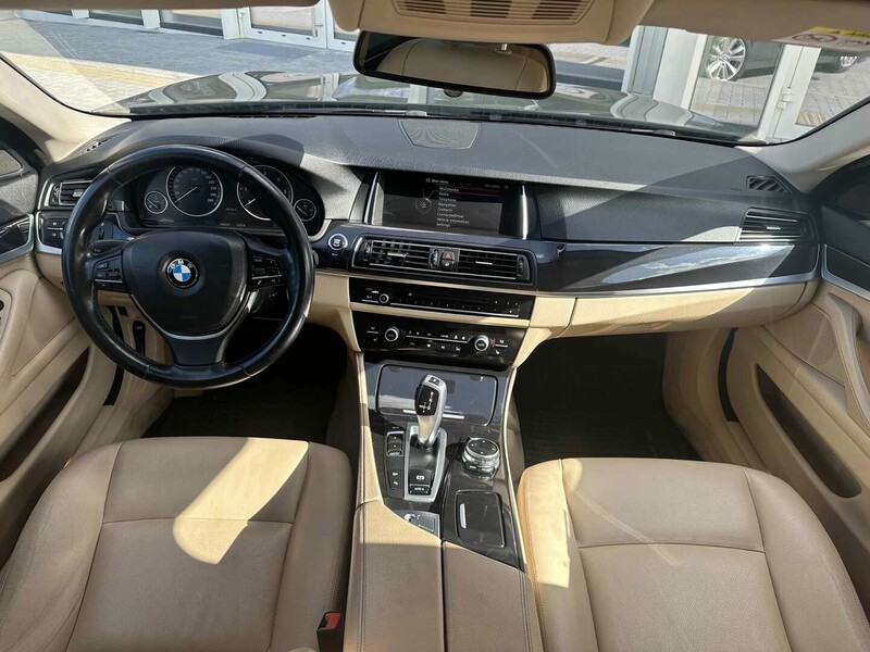 Photo 13 - Bmw 520 2014 y Sedan