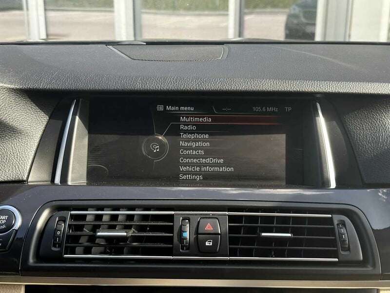 Photo 16 - Bmw 520 2014 y Sedan