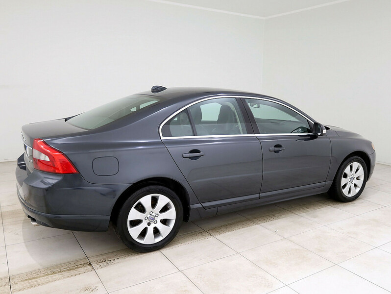 Фотография 3 - Volvo S80 D5 2009 г