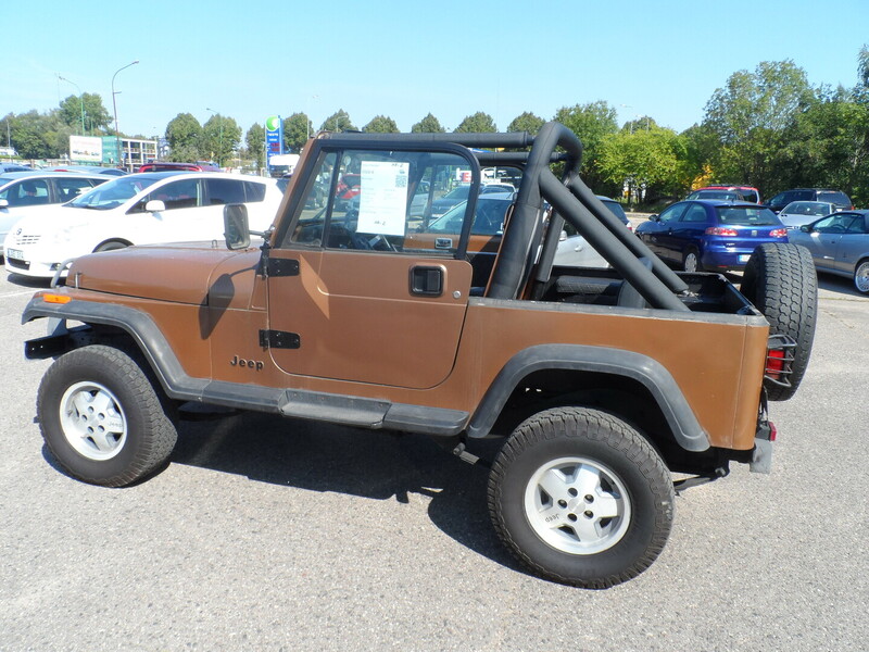 Photo 7 - Jeep Wrangler 1987 y Off-road / Crossover