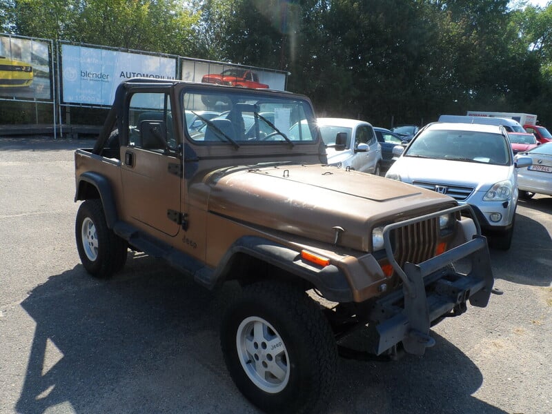 Photo 9 - Jeep Wrangler 1987 y Off-road / Crossover