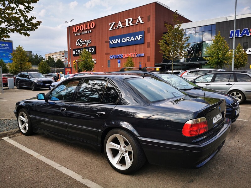 Photo 2 - Bmw 730 E38 BLACK SEMIORA 2001 y