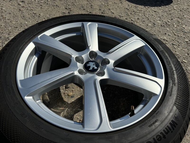 Photo 4 - Peugeot Siunciam, 8J ET42 light alloy R19 rims