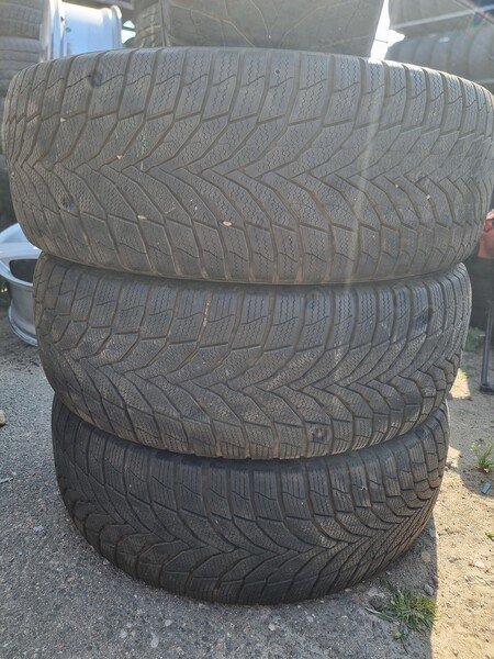 Photo 2 - Nexen Winguard sport2 suv R16 winter tyres passanger car