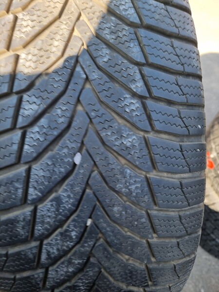 Photo 4 - Nexen Winguard sport2 suv R16 winter tyres passanger car