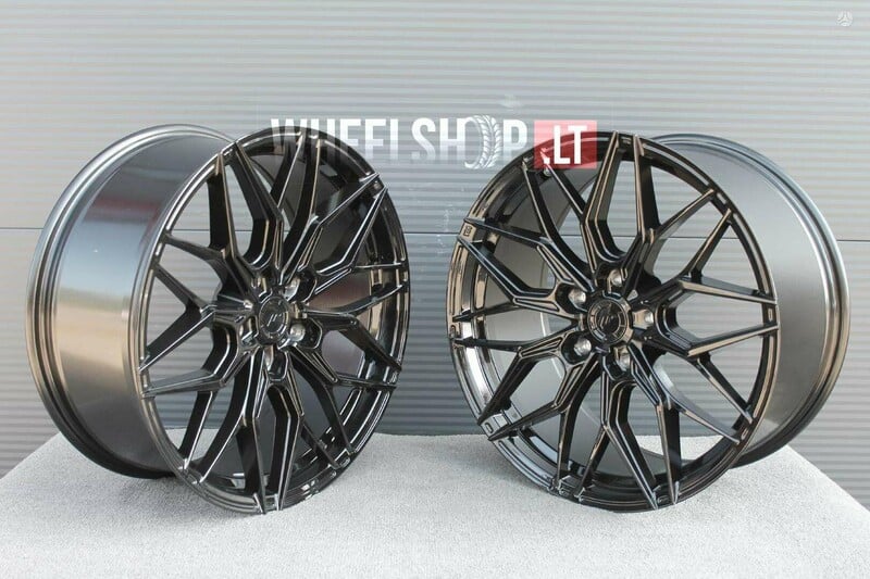 Photo 5 - Japan Racing JR46 Gloss Black light alloy R19 rims