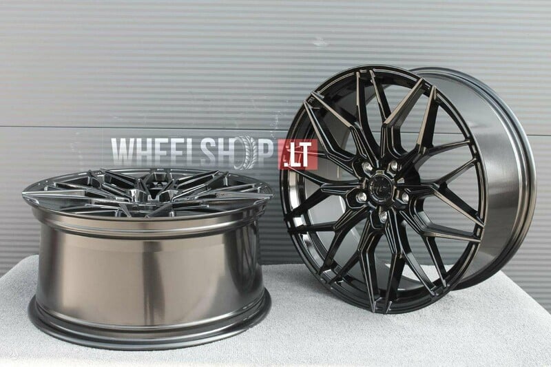 Photo 7 - Japan Racing JR46 Gloss Black light alloy R19 rims