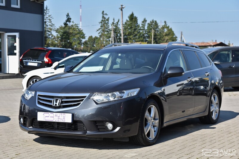 Фотография 1 - Honda Accord 2014 г Универсал