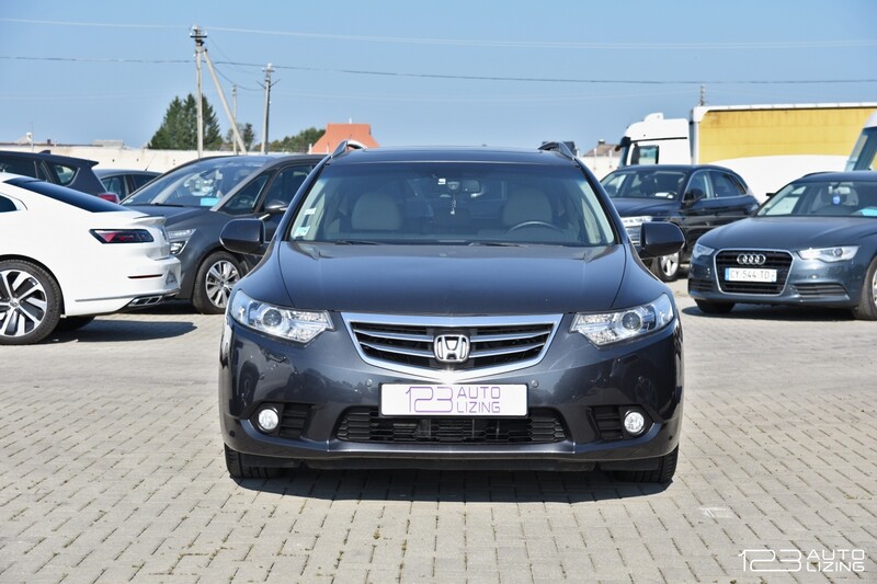 Фотография 2 - Honda Accord 2014 г Универсал