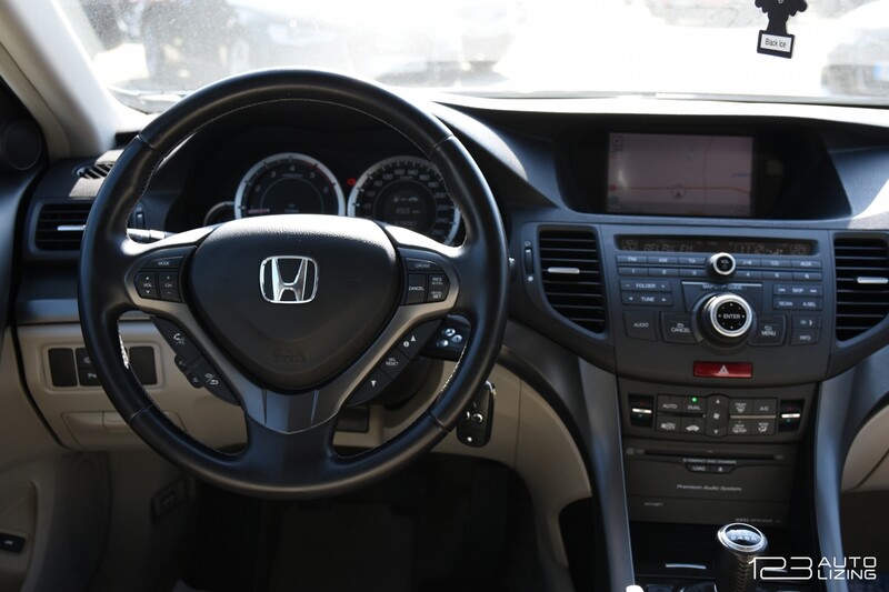 Фотография 11 - Honda Accord 2014 г Универсал