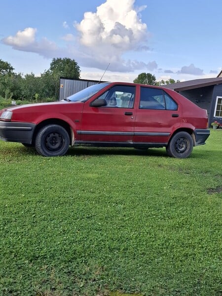 Photo 3 - Renault 19 1990 y Hatchback