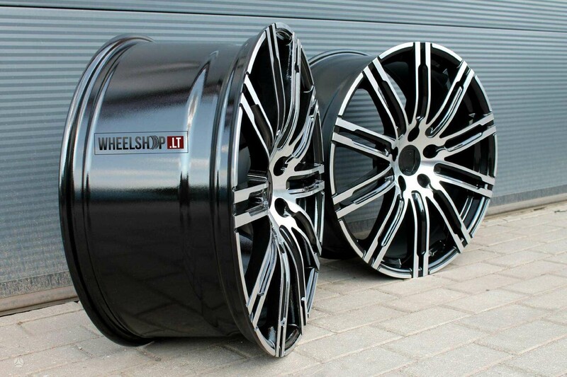 Photo 6 - Porsche EU-B1026 Black Polished light alloy R20 rims