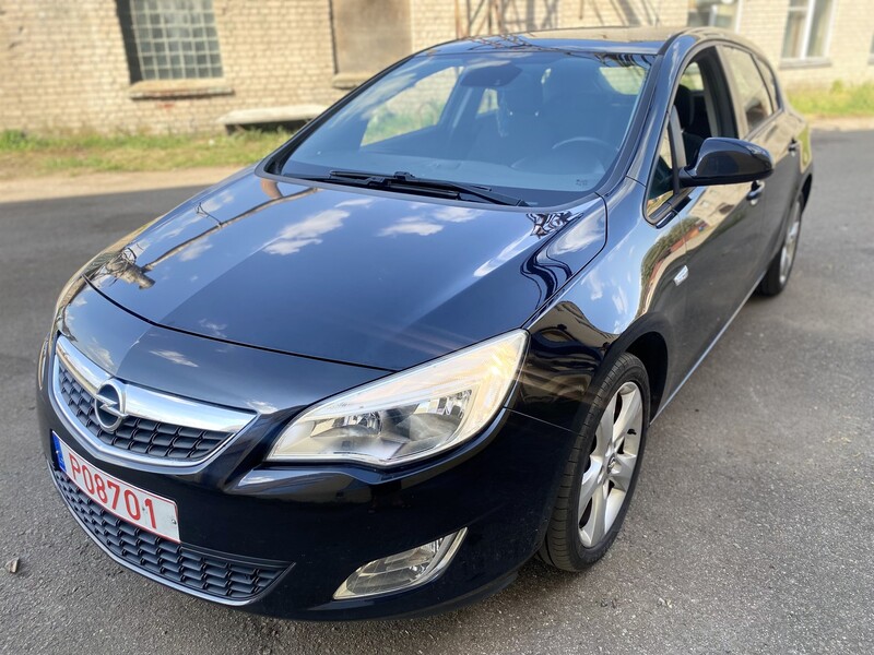 Photo 2 - Opel Astra CDTI EU5 2011 y