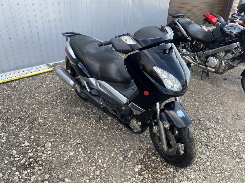 Yamaha X-max 2008 y Scooter / moped