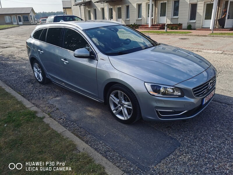 Volvo V60 2013 m Universalas