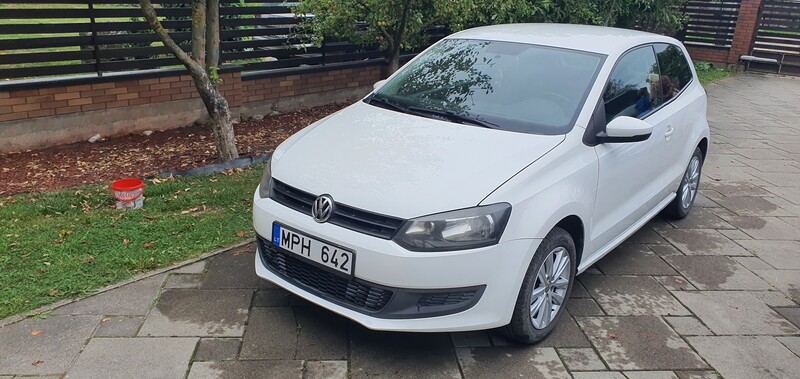 Volkswagen Polo Trendline 2011 г