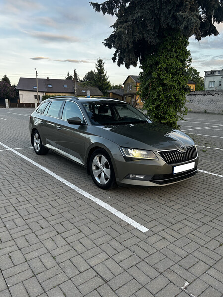 Skoda Superb 2016 y Wagon