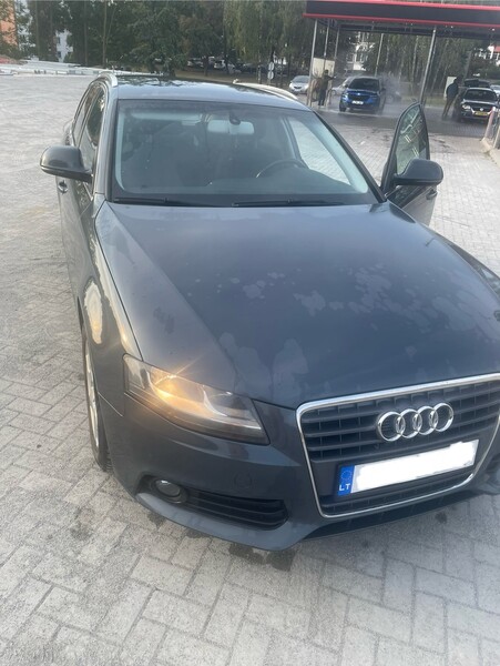 Audi A4 B8 2008 г