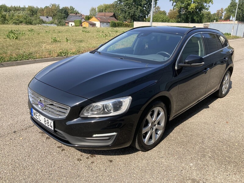 Volvo V60 2015 m Universalas