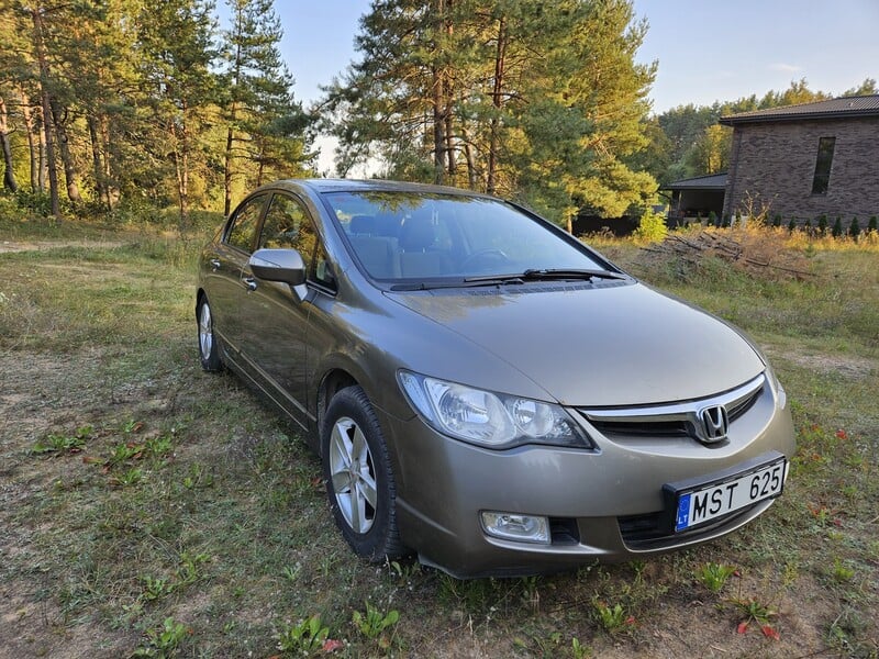 Фотография 10 - Honda Civic 2007 г Седан