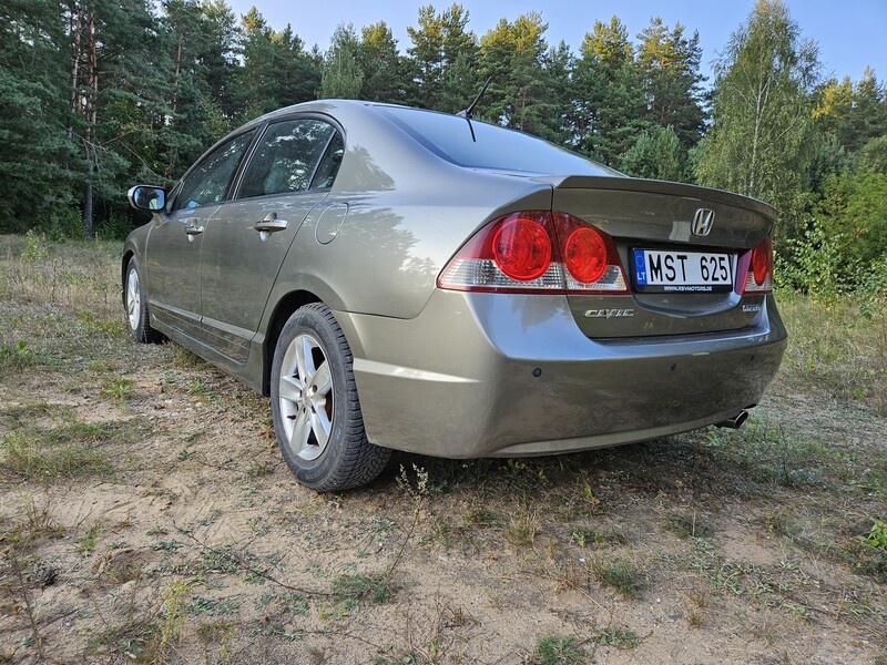 Фотография 20 - Honda Civic 2007 г Седан