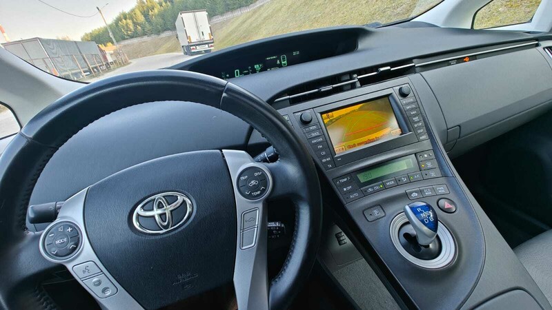 Nuotrauka 14 - Toyota Prius 2011 m Hečbekas