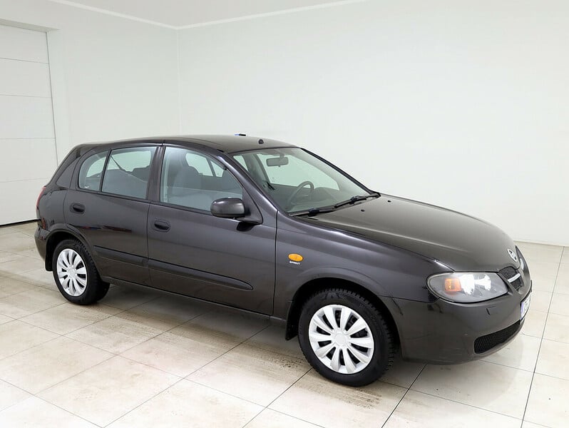 Фотография 1 - Nissan Almera 2003 г Хэтчбек