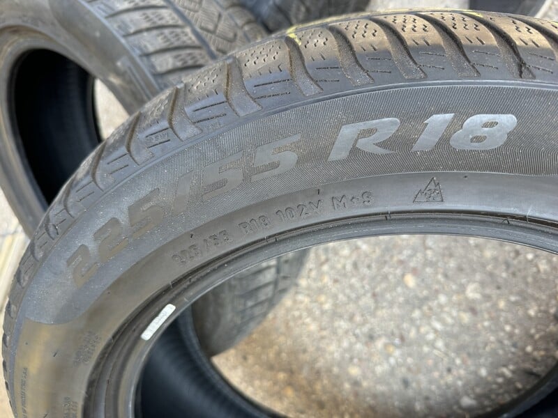 Nuotrauka 8 - Pirelli Siunciam, 4-5mm R18 žieminės padangos lengviesiems