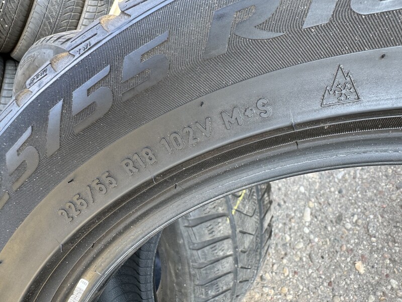 Nuotrauka 12 - Pirelli Siunciam, 4-5mm R18 žieminės padangos lengviesiems