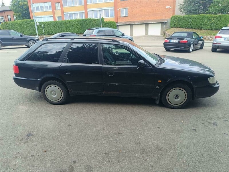 Audi A6 C4 TDI aut. 1996 y