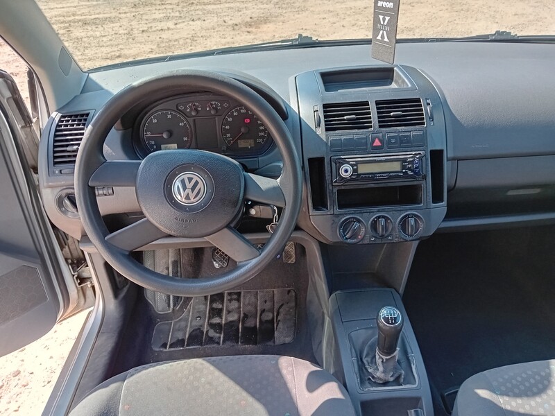 Photo 9 - Volkswagen Polo TDI 2004 y