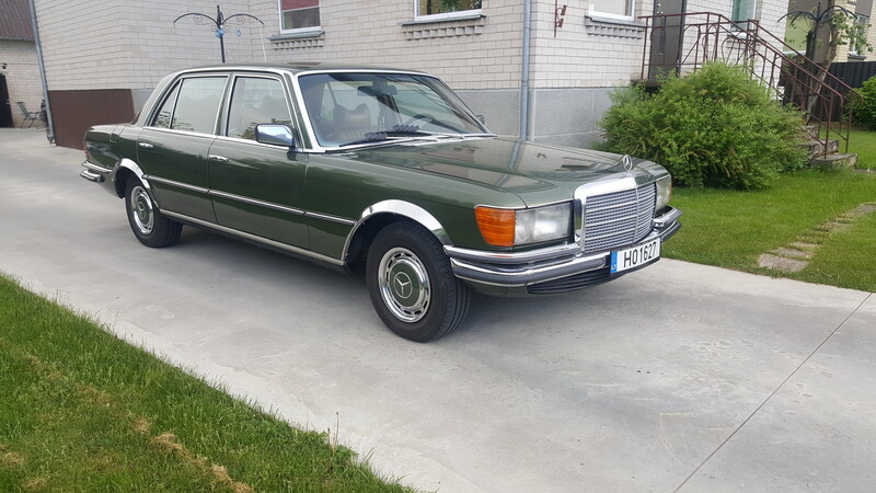 Фотография 7 - Mercedes-Benz SL 350 1979 г Седан