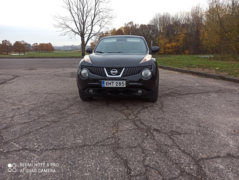 Nissan Juke 2010 y Off-road / Crossover