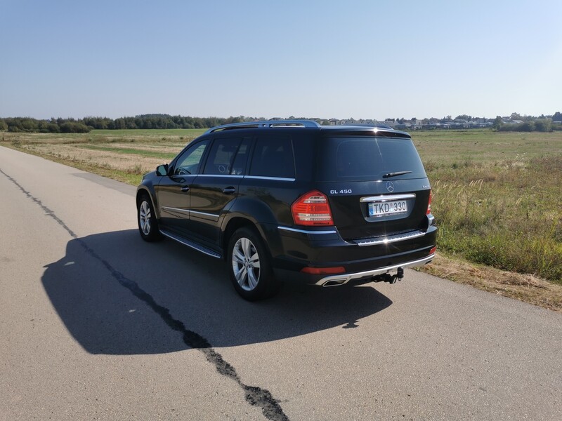 Фотография 6 - Mercedes-Benz GL 450 2011 г Внедорожник / Кроссовер