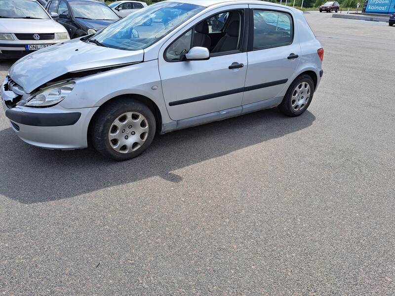 Photo 2 - Peugeot 307 2004 y Hatchback