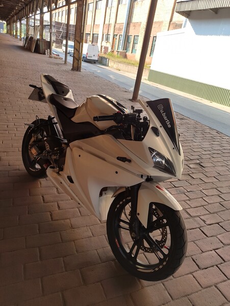 Photo 2 - Yamaha R125 2008 y Sport / Superbike motorcycle