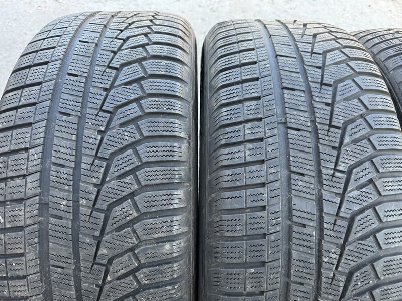 Фотография 2 - Hankook Siunciam, 6mm R19 зимние шины для автомобилей