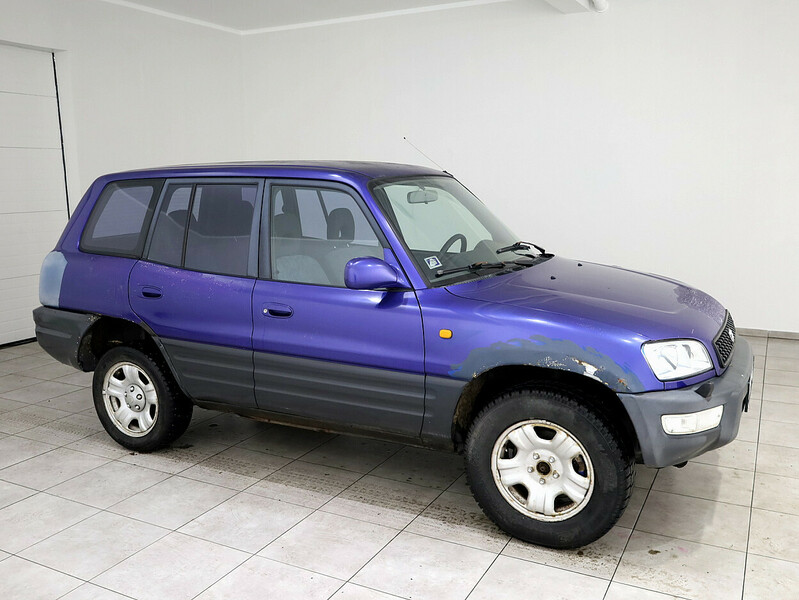 Toyota RAV4 1998 y Off-road / Crossover