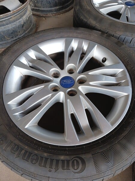 Ford light alloy R16 rims