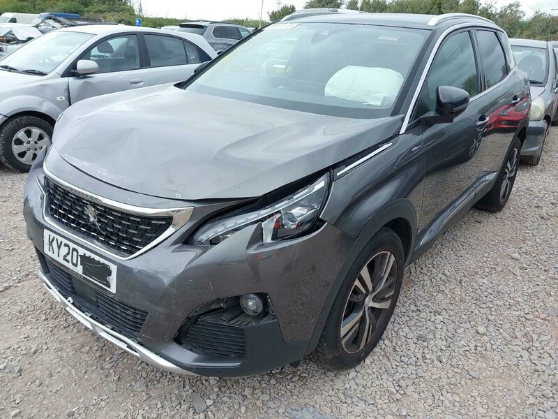 Peugeot 3008 2017 г запчясти