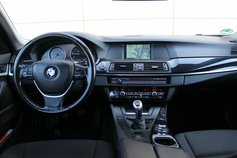 Nuotrauka 9 - Bmw 520 F10 d Touring 2011 m