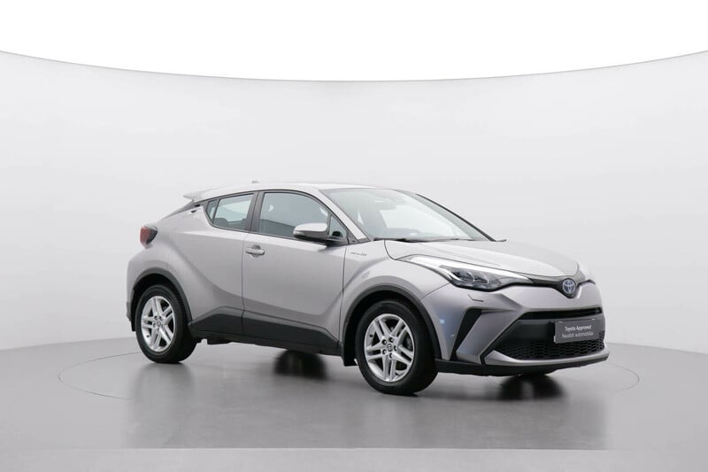 Фотография 18 - Toyota C-HR 2021 г Внедорожник / Кроссовер